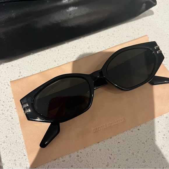 Gentle Monster sunglasses GHOST 01 - Picture 4 of 8